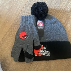 NWT Cleveland Browns Winter Hat & Glove Set Men’s